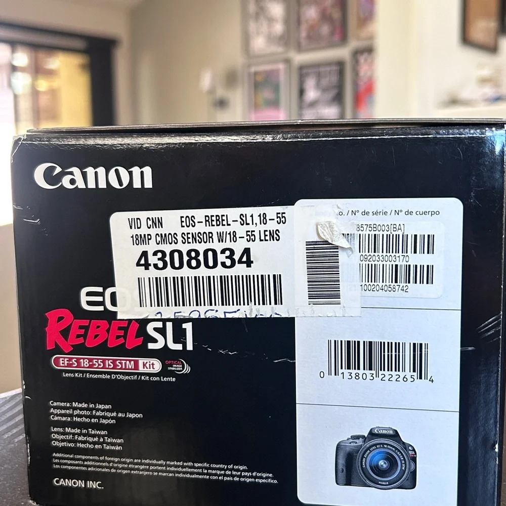 Canon EOS Rebel SL1 Digital SLR Camera with 18-55mm lens Gently Used - Like New - Picture 6 of 6